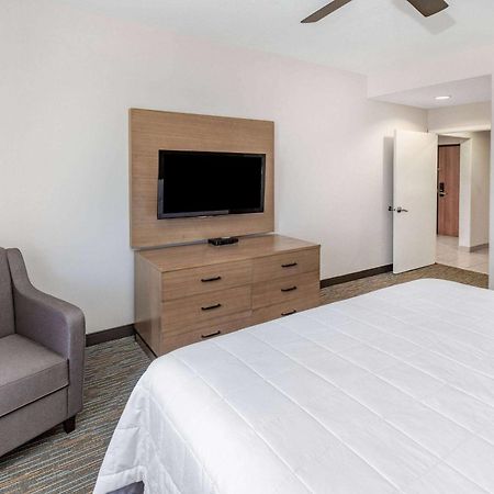 Отель Wingate By Wyndham Houston Bush Intercontinental Airport Aldine Экстерьер фото