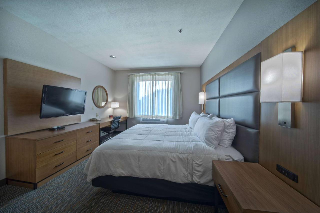 Отель Wingate By Wyndham Houston Bush Intercontinental Airport Aldine Экстерьер фото